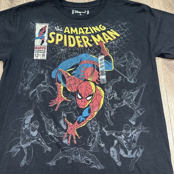 NWT Disney Store The Amazing Spider-Man Comic Book Shirt - Size Medium NEW - Picture 3 of 5